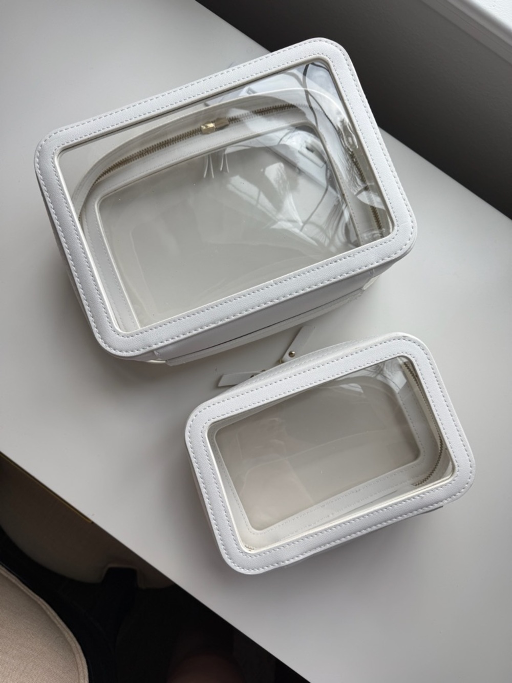 WHITE MAKEUP ORGANIZATION BAG SET